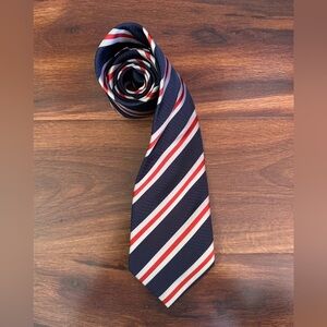 FOSSIL 100% Silk Classic Blue and Red Striped Tie for Formal Occasions